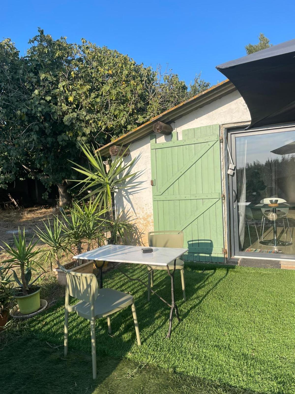 Les Prairies Mas Roux Guest House Raphele Room photo